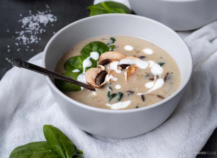Raw cream mushroom soup