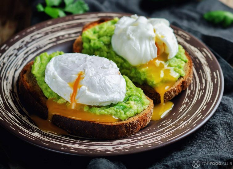 Poached egg and avocado toast