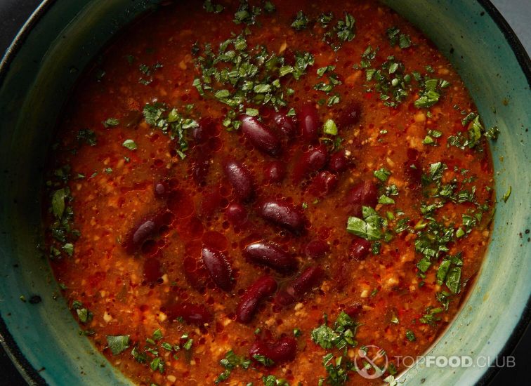 Arabic tomato soup