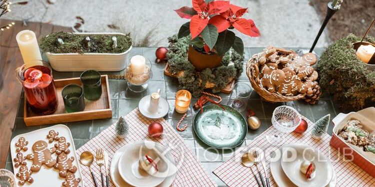 2021-11-01-jr42yz-beautifully-decorated-backyard-during-the-new-year-2021-08-31-13-53-11-utc