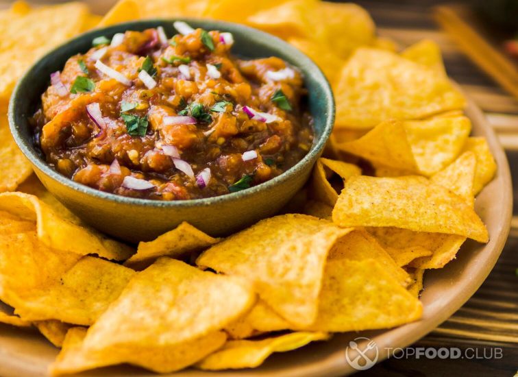 Low fat baked tortilla chips