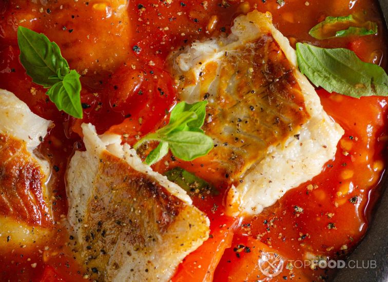 2021-11-12-2kavib-delicious-grilled-fish-with-tomato-sauce-tse9p6g