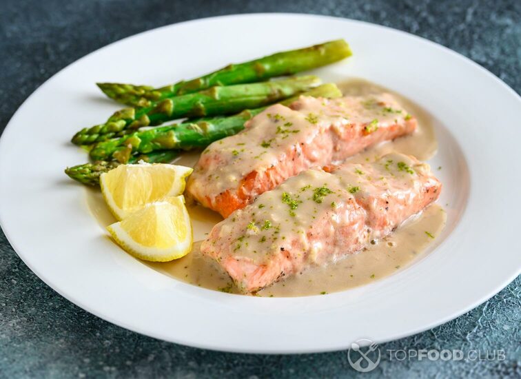 2021-11-24-b73tkx-coconut-milk-salmon-2021-08-28-10-40-46-utc