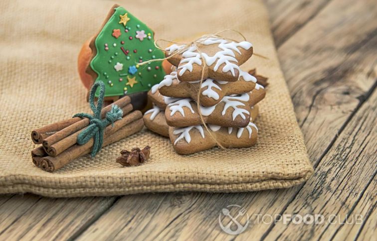 2021-12-28-i0gfb5-gingerbread-cookies