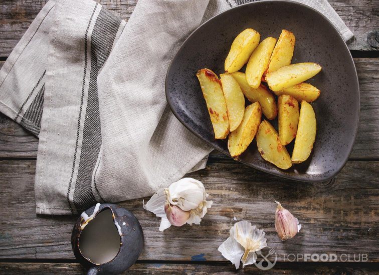 Ароматная картошка жареная на сале с лучком