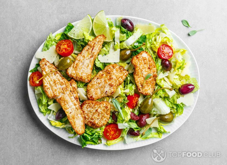 2022-03-02-jhcnpu-chicken-salad-with-vegetables-and-olives-2021-08-26-18-55-21-utc-2