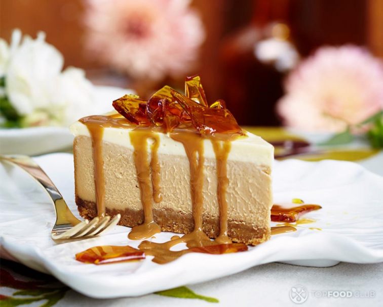 Baked Salted Caramel Cheesecake