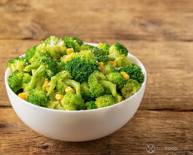 2022-11-01-jtapfz-broccoli-salad-with-corn-and-ham