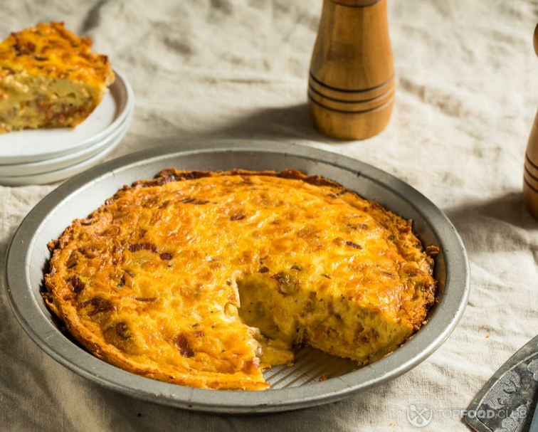 2022-11-29-6kzvti-quiche-with-ham-and-cheesesjpg