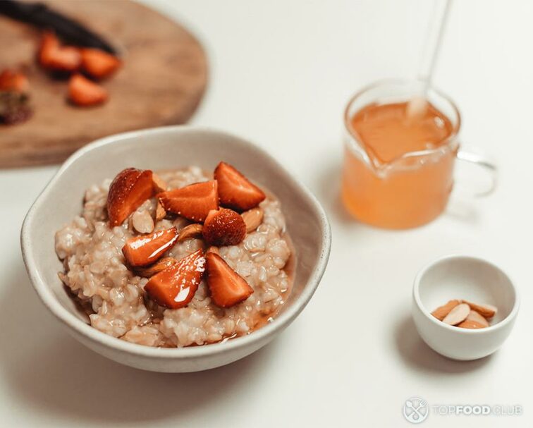 2022-12-19-e48oyp-three-grain-porridge