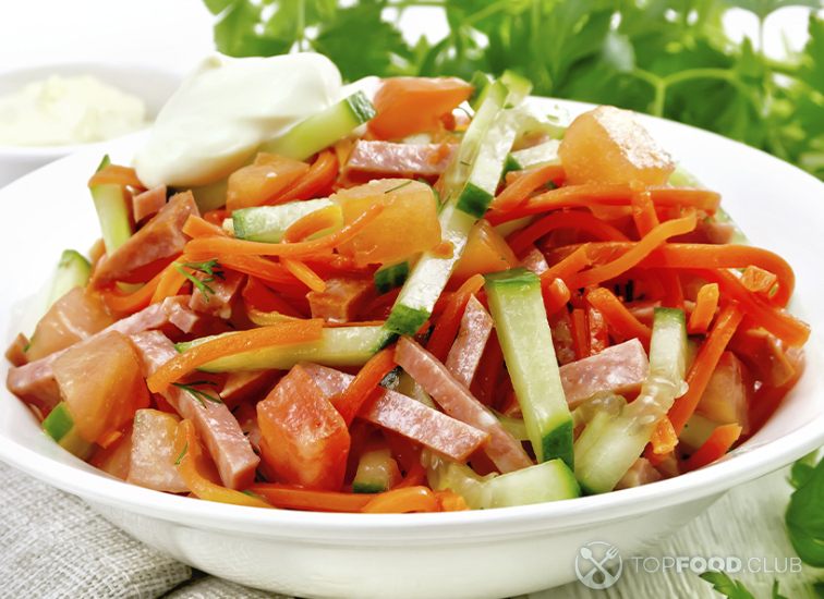 Салат на год Свиньи из вареной колбасы — рецепт с фото | Рецепт | Фуд-арт, Салаты, Рецепты