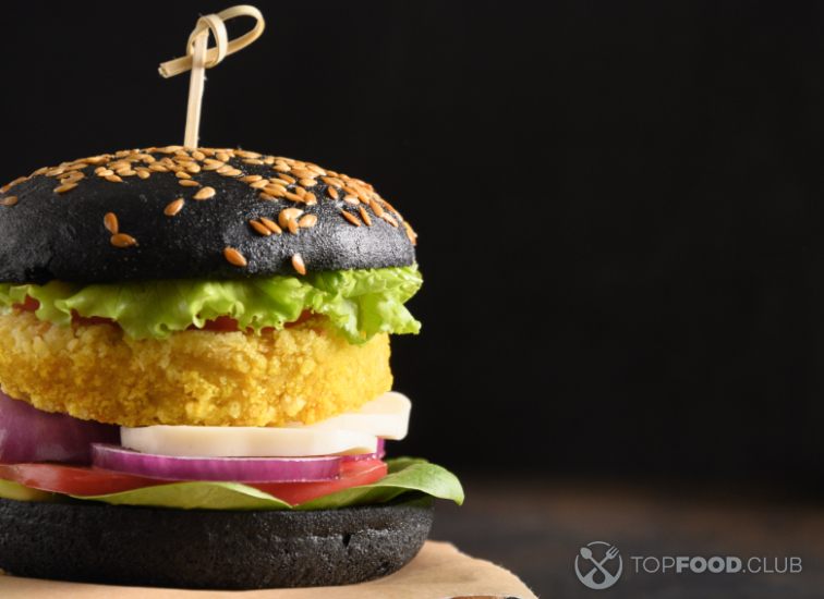 2023-03-13-ir571p-trendy-vegan-burger-of-black-buns-vegetables-meat-2022-11-15-14-03-23-utc