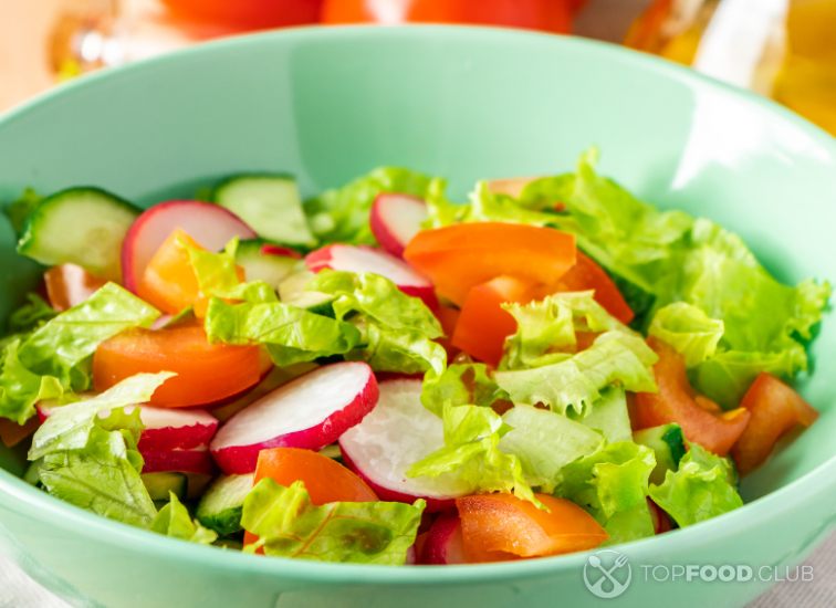 2023-05-10-j8isgy-fresh-vegetable-salad-with-olive-oil-in-ceramic-bo-2021-09-02-02-11-58-utc