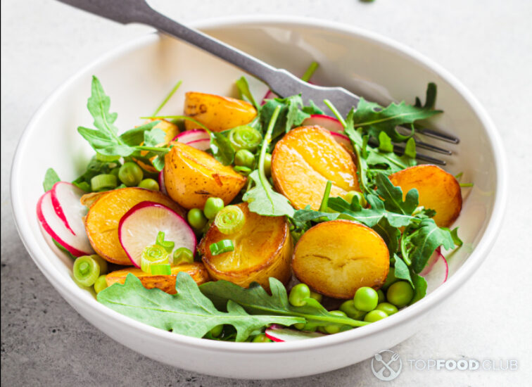 2023-05-16-1ckxpe-sumsummer-potato-and-pea-salad-with-arugula-and-ra-2022-06-20-04-02-19-utc