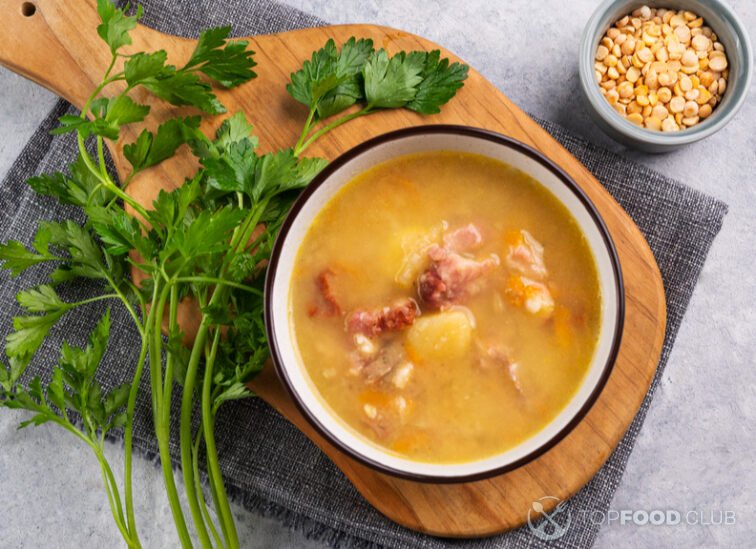 Гороховый суп с куриным окорочком – пошаговый рецепт приготовления с фото