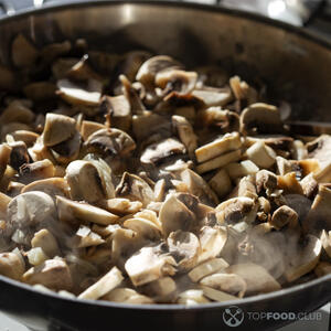 Жарим шампиньоны