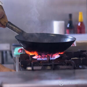 Налейте сливки