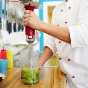 Измельчить в блендере.