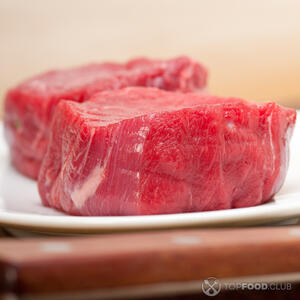 Мясо помыть, удалить пленку