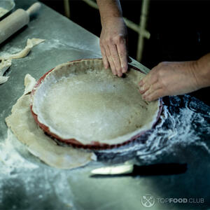 Выложить основу.