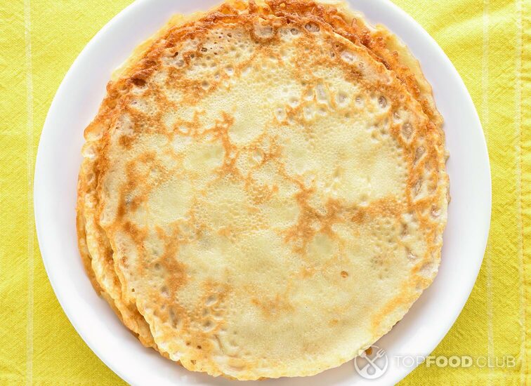 2021-10-11-xt0p9b-thin-pancakes-sweet-crepes-bzy8l2g