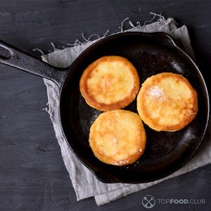 жарить сырники