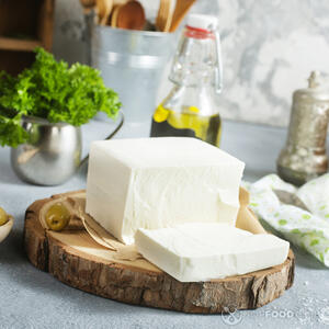 Трём брынзу.