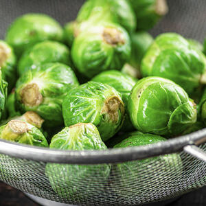 Помойте капусту