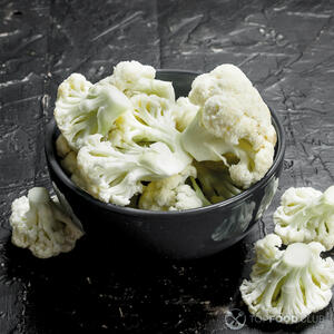 Капусту разберите на соцветия