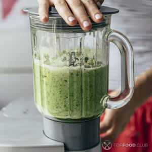 Смешать в блендере