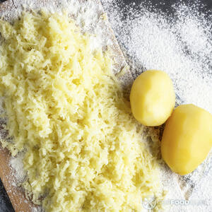 Натёртый картофель