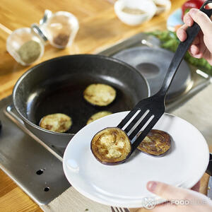 Жарьте баклажаны