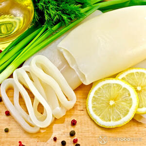 нарезаем кальмар