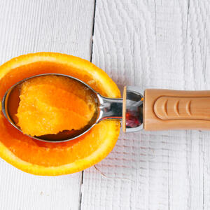 Достаем мякоть