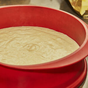 Тесто в форме