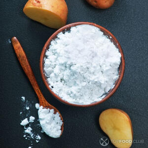  Добавляем крахмал.