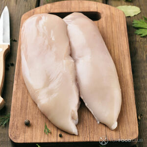 Сырая куриная грудка