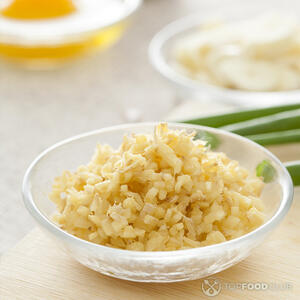 Тёртый на тёрке имбирь