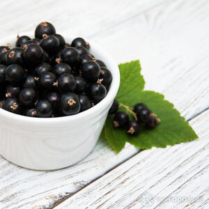 мыть смородину