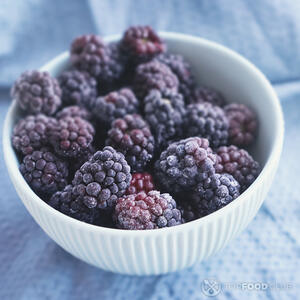 Замороженная ежевика