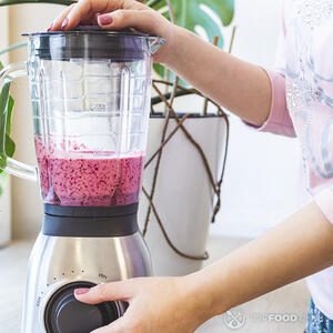 Взбивайте ягоды