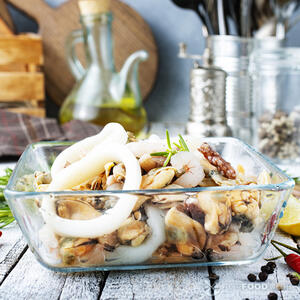 добавить морепродукты