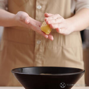 Делаем шарик.