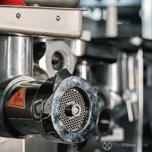 достаём мясорубку