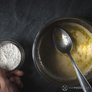 Сливочное масло с мукой