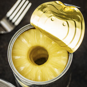 Добавляем ананас.