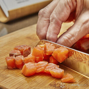 Резать лосось