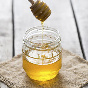 Налить мед