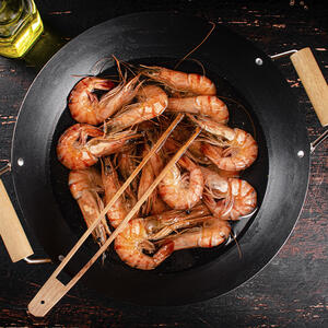 неочищенные креветки