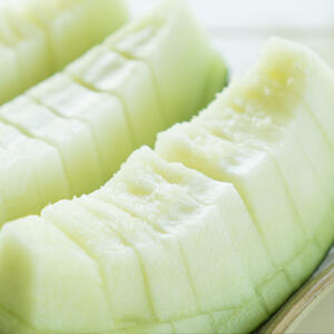 нарезанная дыня